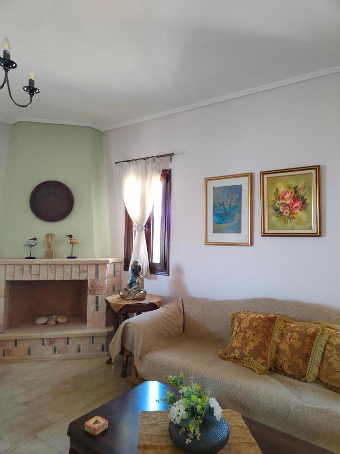 Athevillas Antonis Mína Kültér fotó