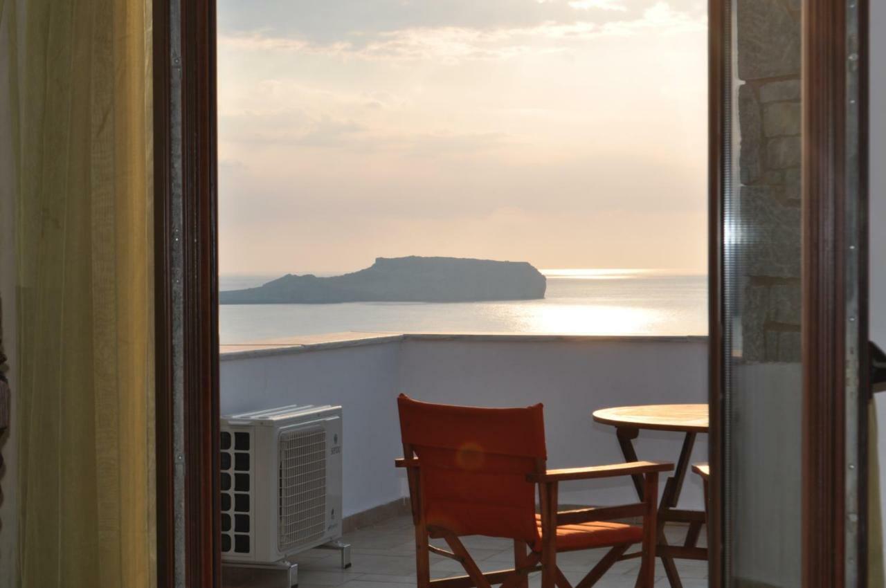 Athevillas Antonis Mína Kültér fotó