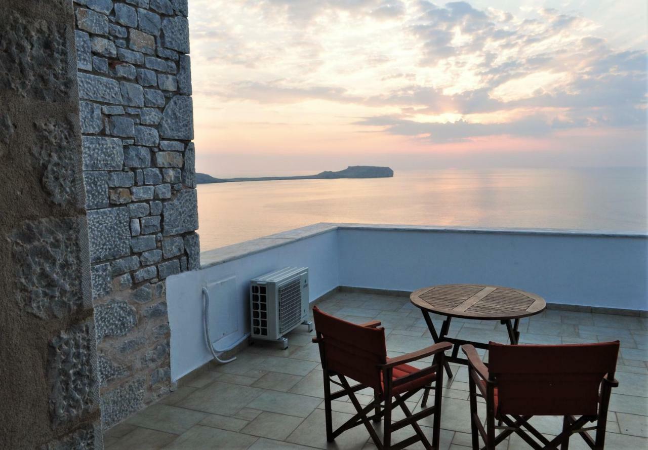 Athevillas Antonis Mína Kültér fotó